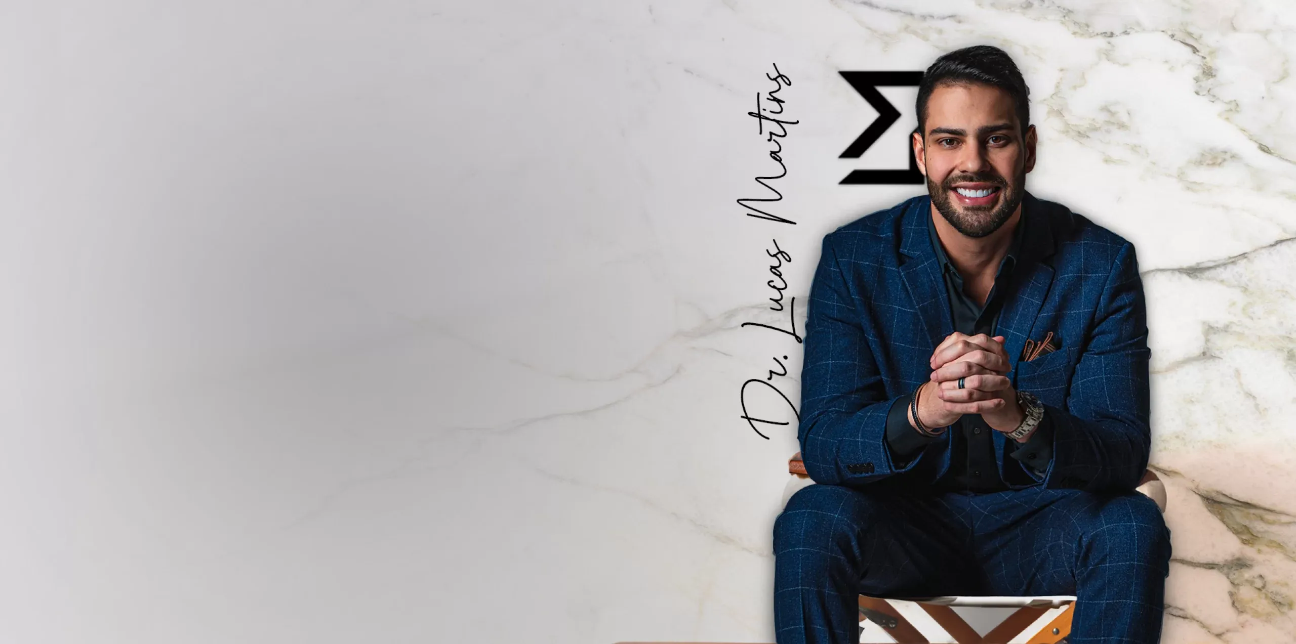 Dr. Lucas Martins